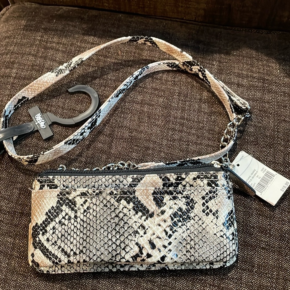 NWT Snake-look Crossbody purse
